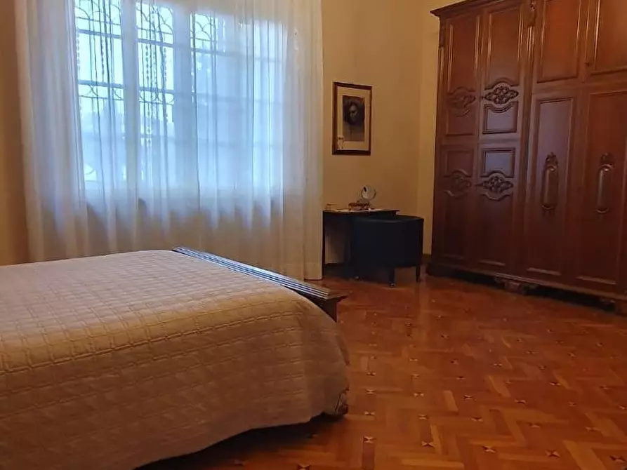 Immagine 53 di Villa in vendita  a Altopascio