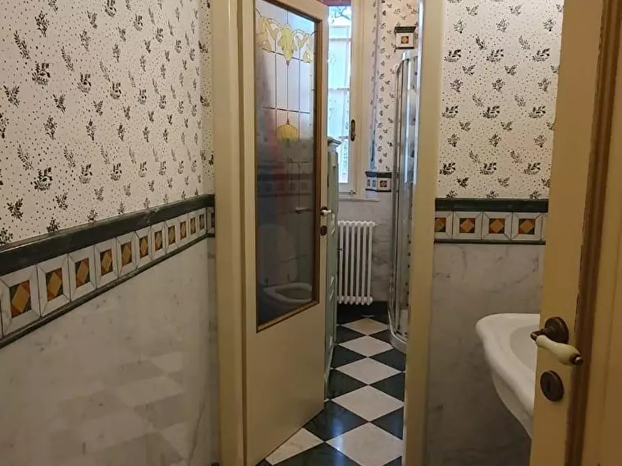 Immagine 48 di Villa in vendita  a Altopascio