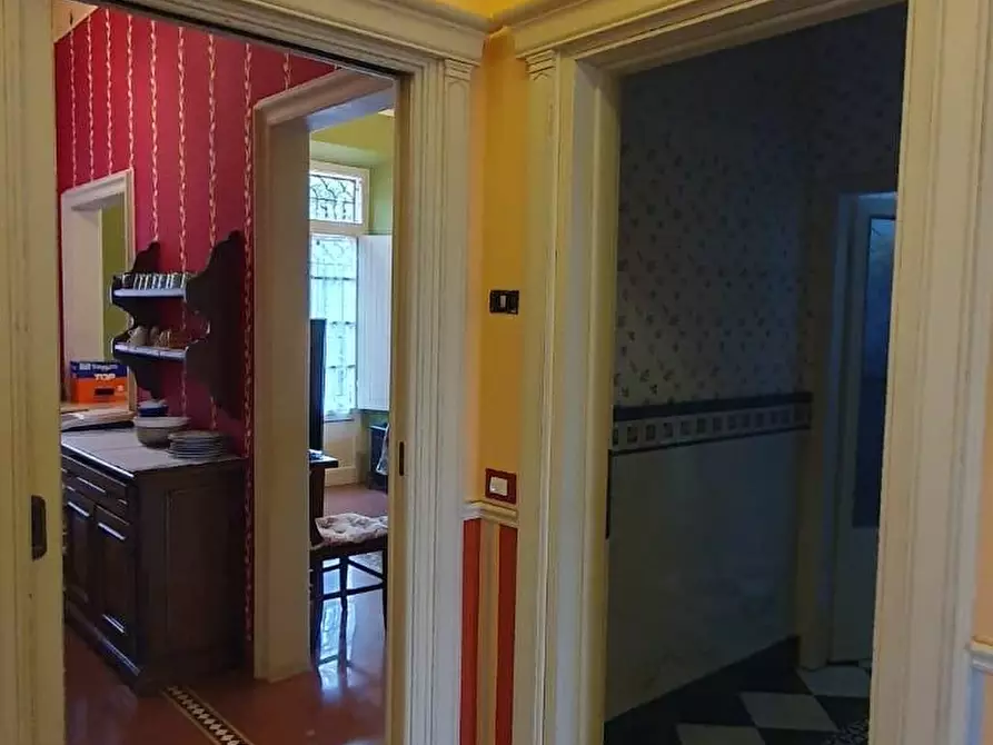 Immagine 21 di Villa in vendita  a Altopascio