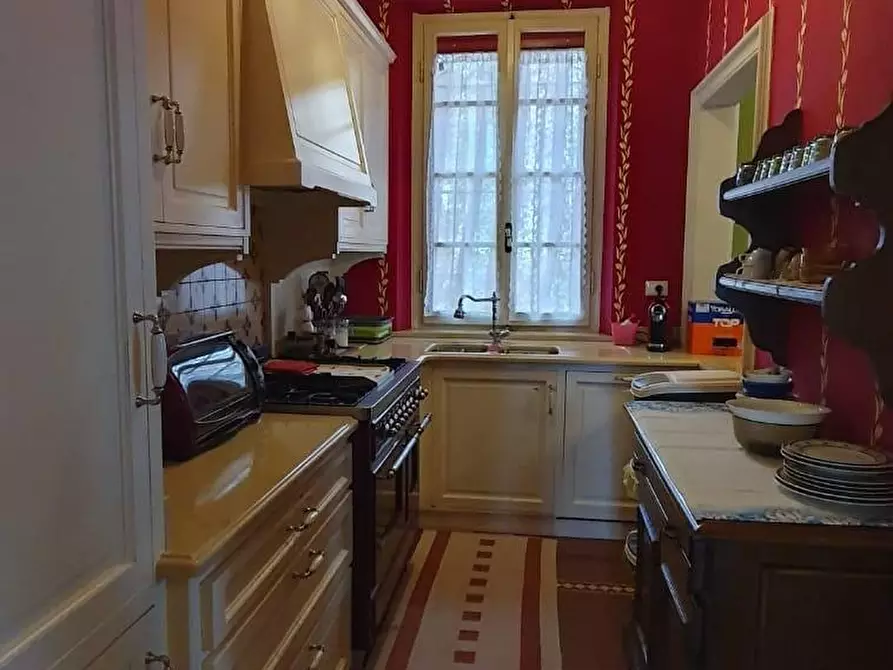 Immagine 52 di Villa in vendita  a Altopascio