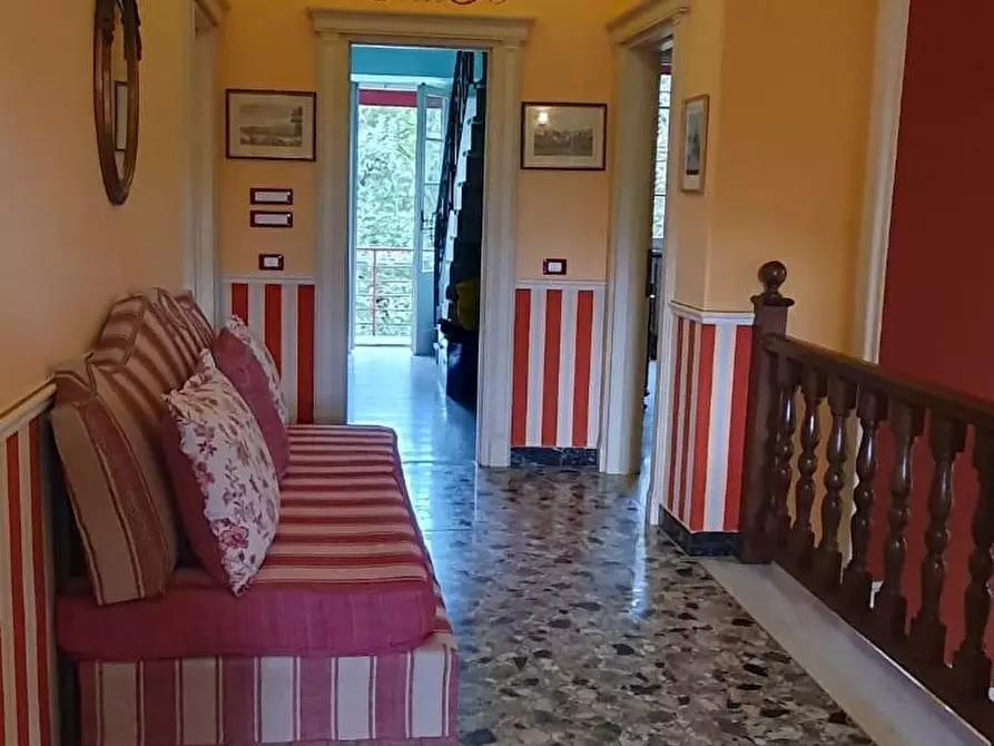 Immagine 18 di Villa in vendita  a Altopascio