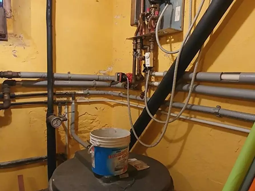 Immagine 3 di Villa in vendita  a Altopascio