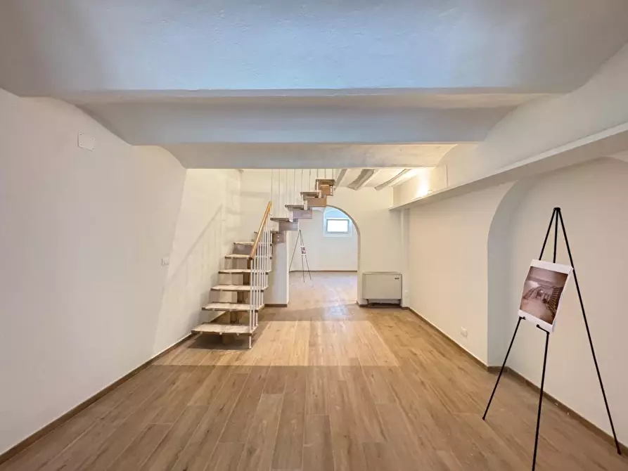 Immagine 19 di Appartamento in vendita  a Empoli