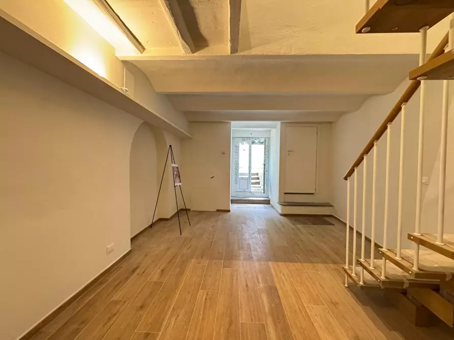 Immagine 16 di Appartamento in vendita  a Empoli