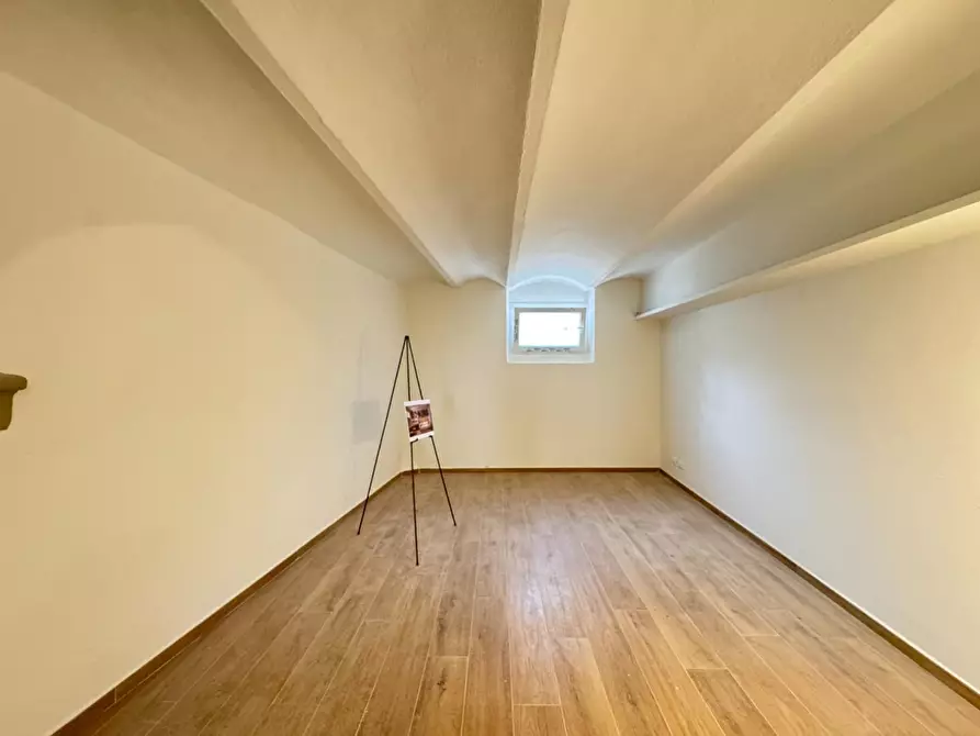 Immagine 15 di Appartamento in vendita  a Empoli