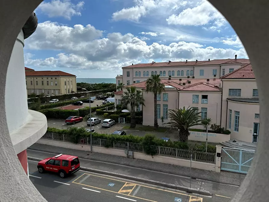 Immagine 30 di Appartamento in affitto  a Pisa