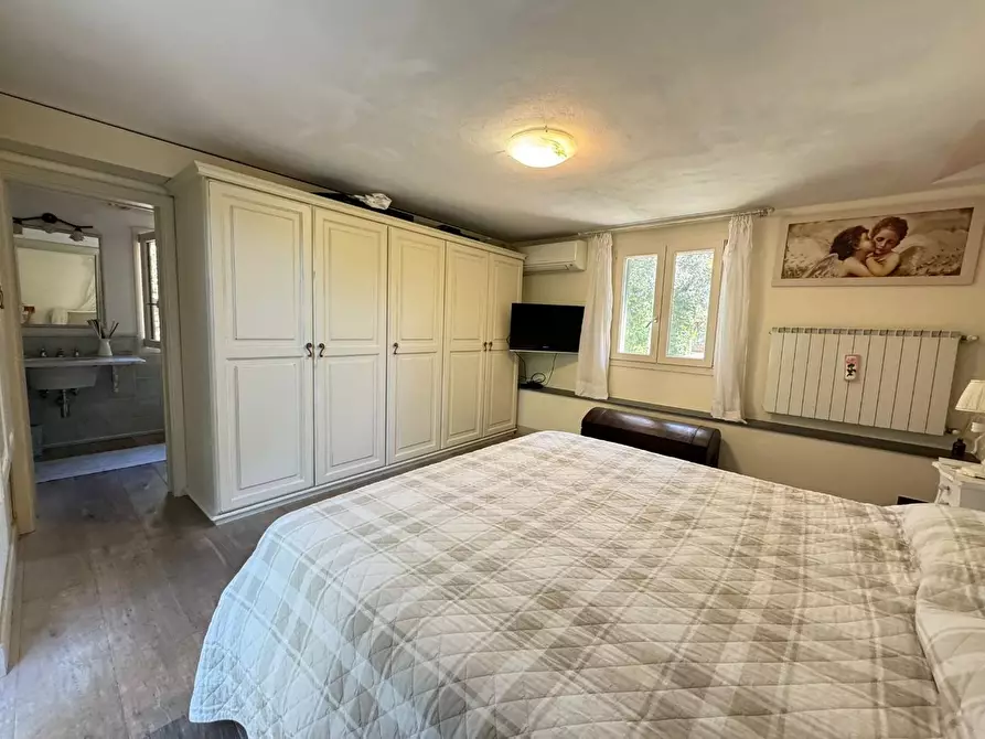 Immagine 18 di Villa in affitto  a Forte Dei Marmi