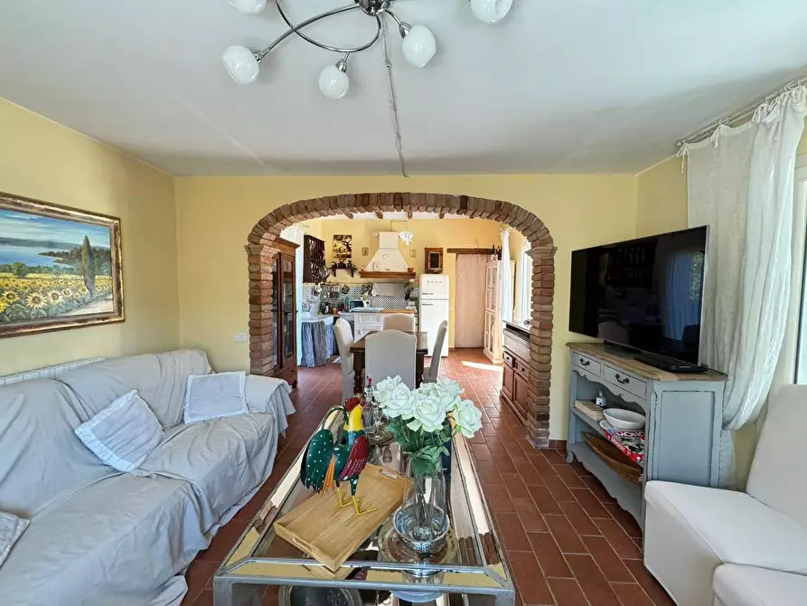 Immagine 9 di Villa in affitto  a Forte Dei Marmi