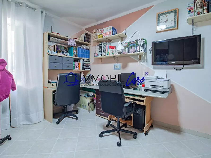 Immagine 18 di Appartamento in vendita  a Livorno