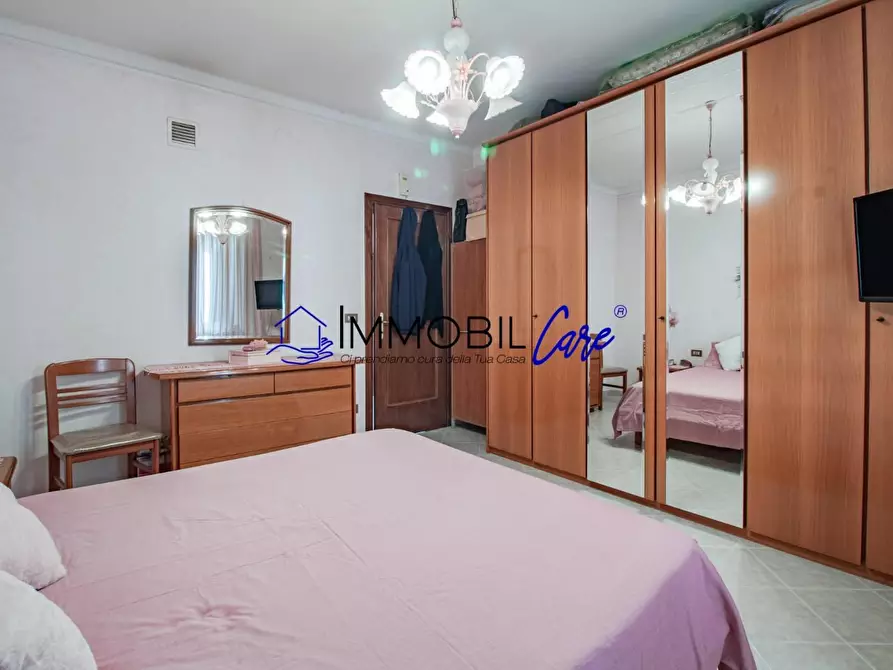 Immagine 15 di Appartamento in vendita  a Livorno