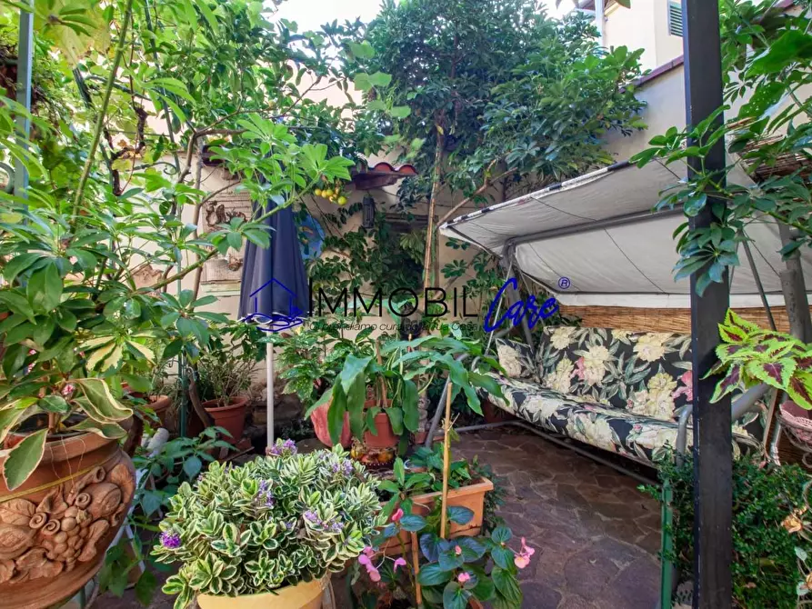 Immagine 26 di Appartamento in vendita  a Livorno