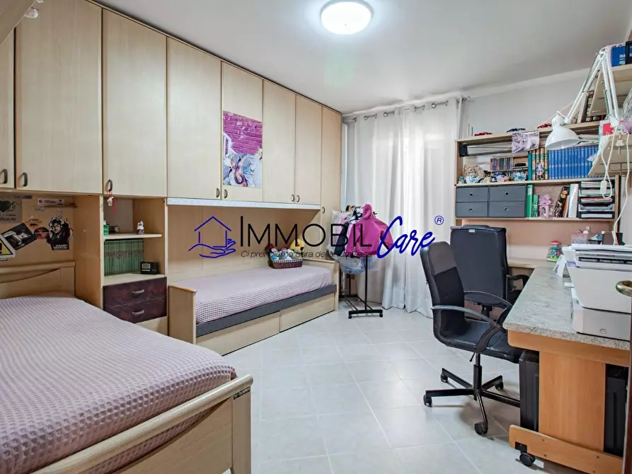 Immagine 16 di Appartamento in vendita  a Livorno