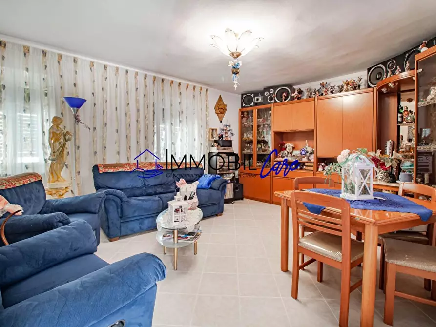 Immagine 9 di Appartamento in vendita  a Livorno