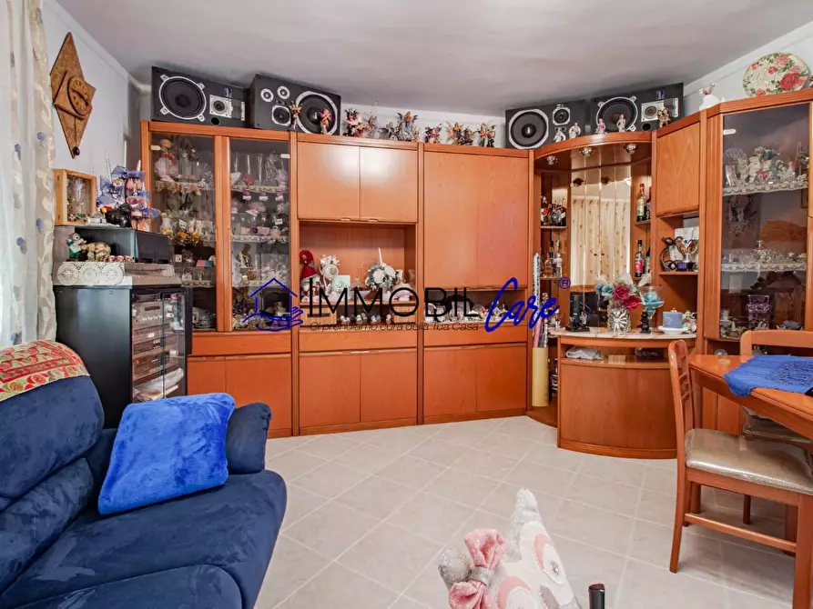 Immagine 10 di Appartamento in vendita  a Livorno