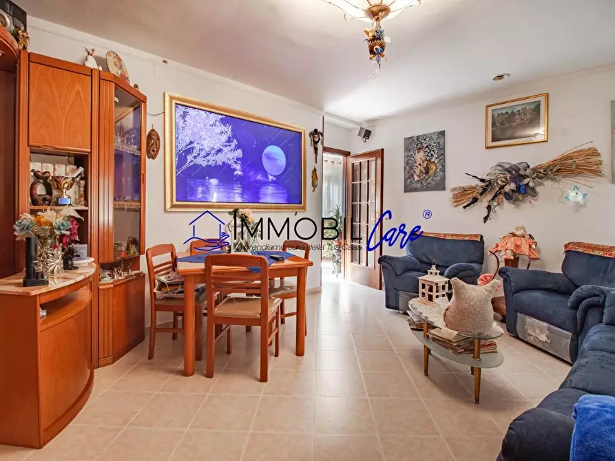 Immagine 11 di Appartamento in vendita  a Livorno