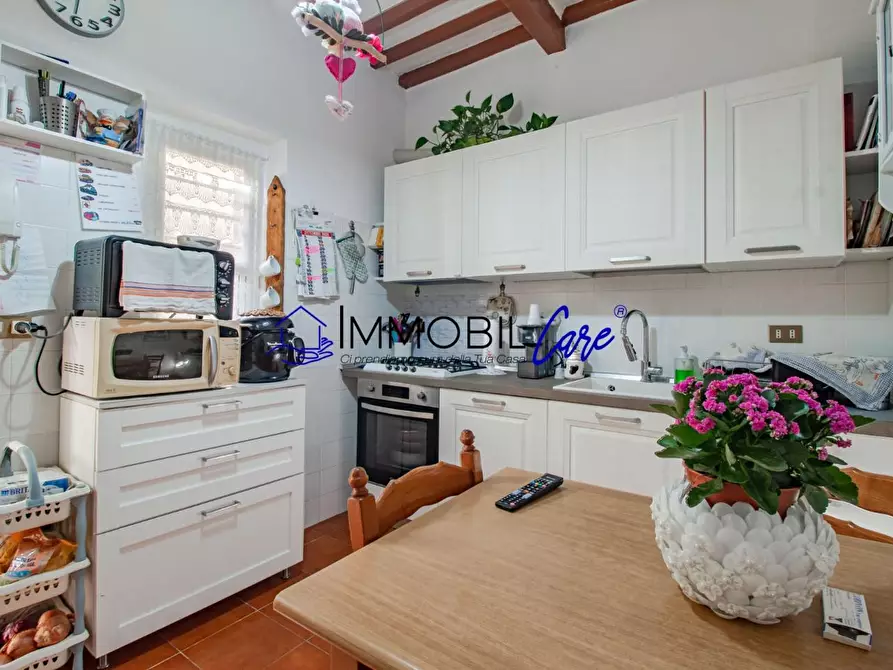 Immagine 23 di Appartamento in vendita  a Livorno