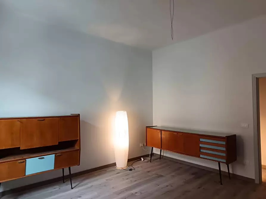 Immagine 1 di Appartamento in vendita  a Livorno