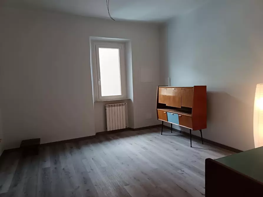 Immagine 2 di Appartamento in vendita  a Livorno