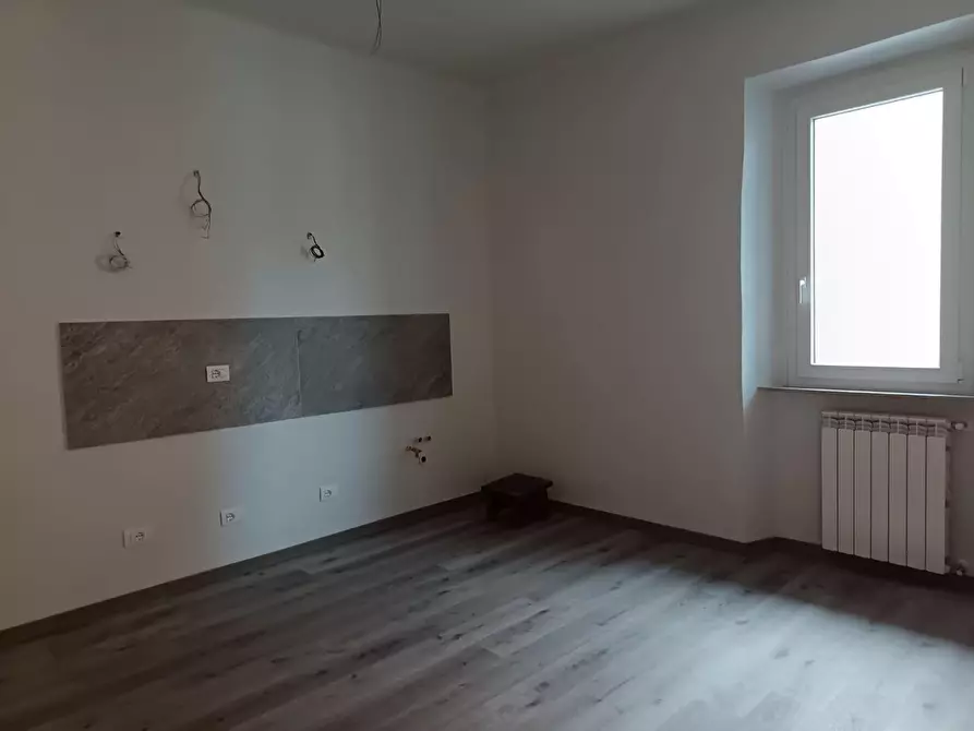 Immagine 6 di Appartamento in vendita  a Livorno