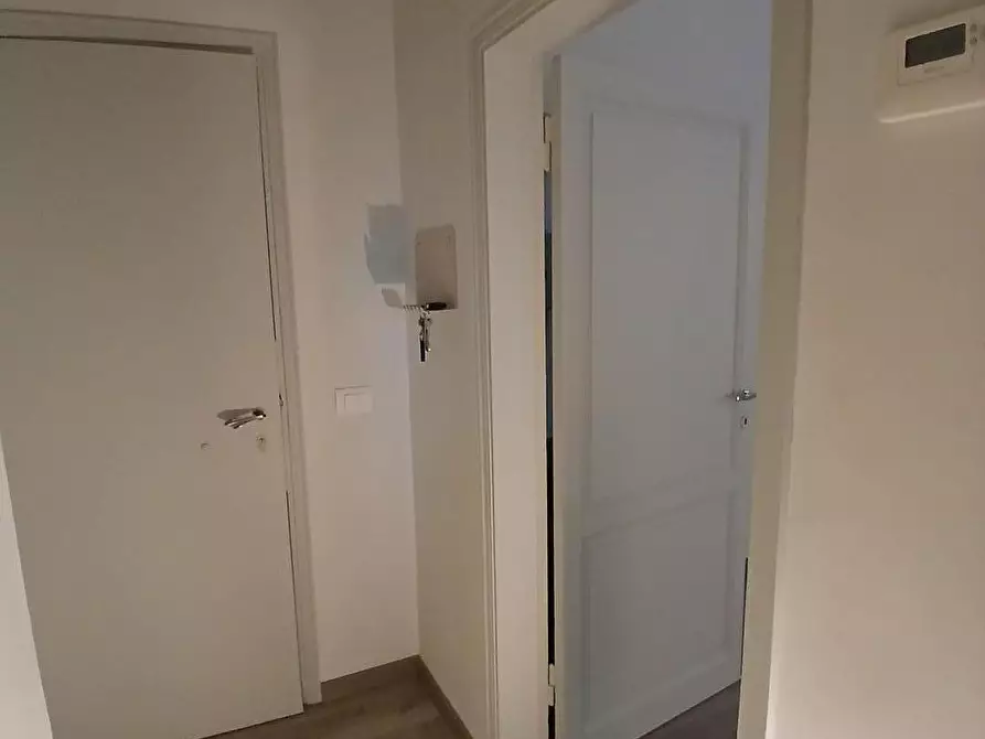 Immagine 9 di Appartamento in vendita  a Livorno