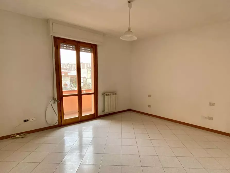 Immagine 14 di Villetta a schiera in vendita  a Viareggio