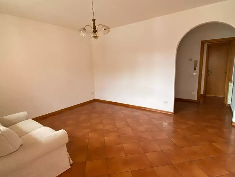 Immagine 3 di Villetta a schiera in vendita  a Viareggio