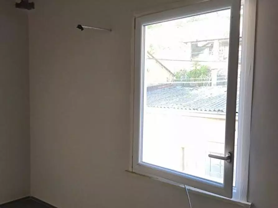 Immagine 9 di Appartamento in vendita  a Carrara