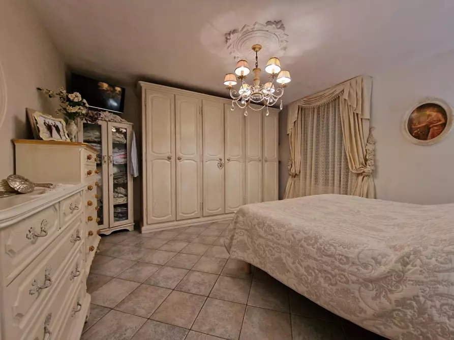 Immagine 16 di Casa semindipendente in vendita  a Collesalvetti