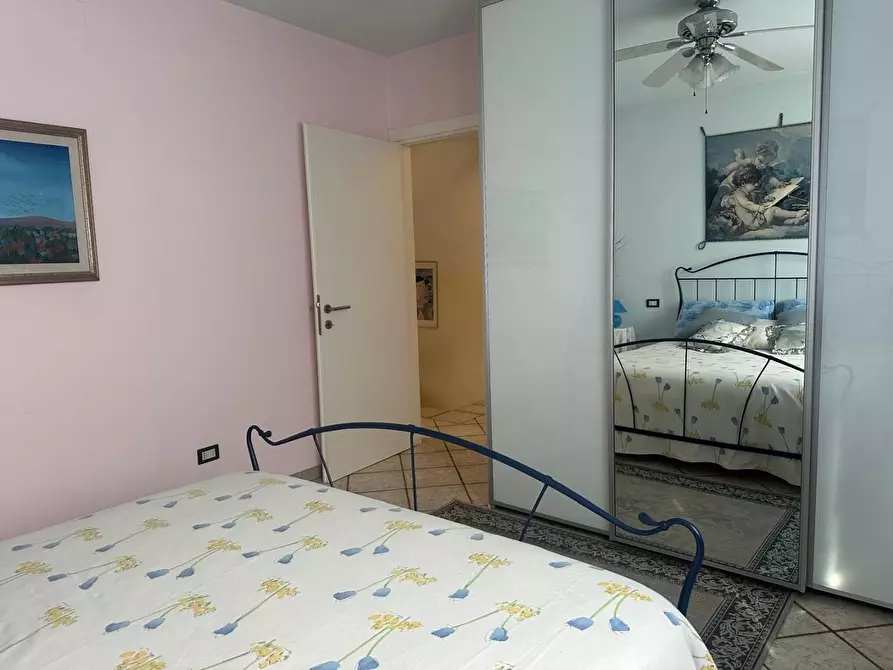 Immagine 23 di Villetta a schiera in vendita  a Campi Bisenzio