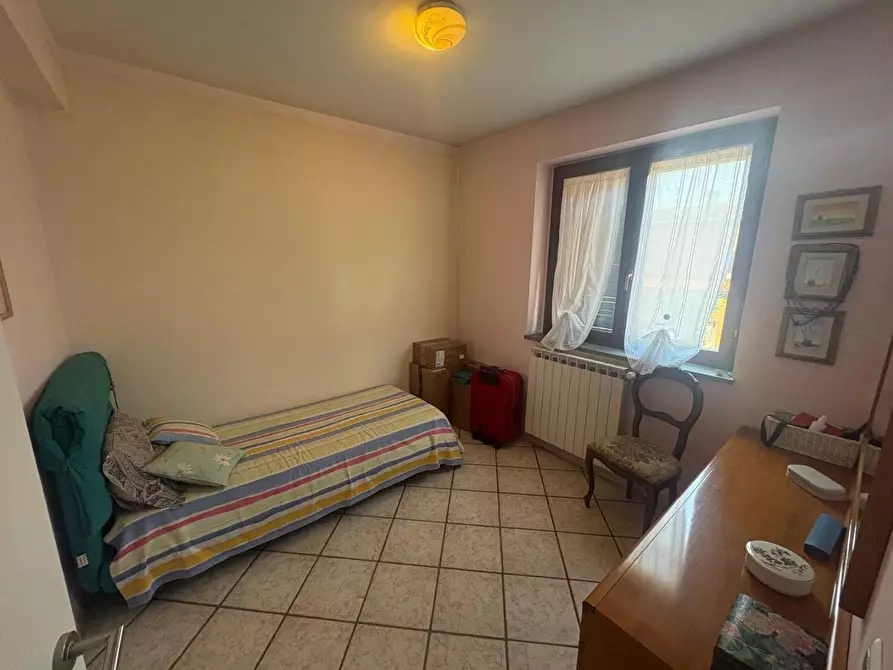 Immagine 65 di Villetta a schiera in vendita  a Campi Bisenzio