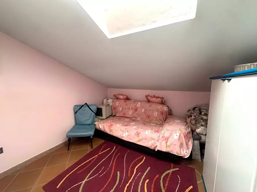 Immagine 41 di Villetta a schiera in vendita  a Campi Bisenzio