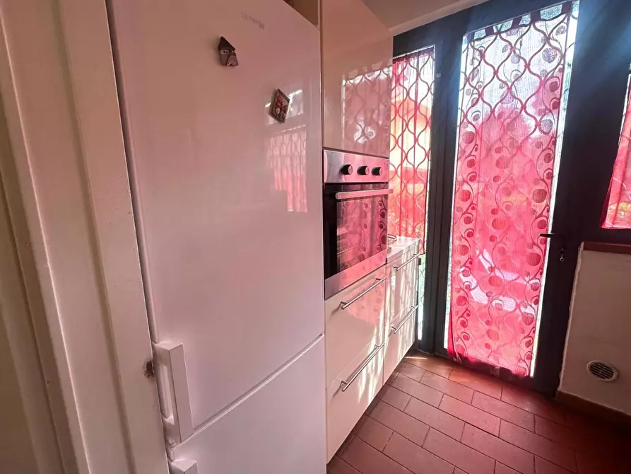 Immagine 27 di Villetta a schiera in vendita  a Campi Bisenzio