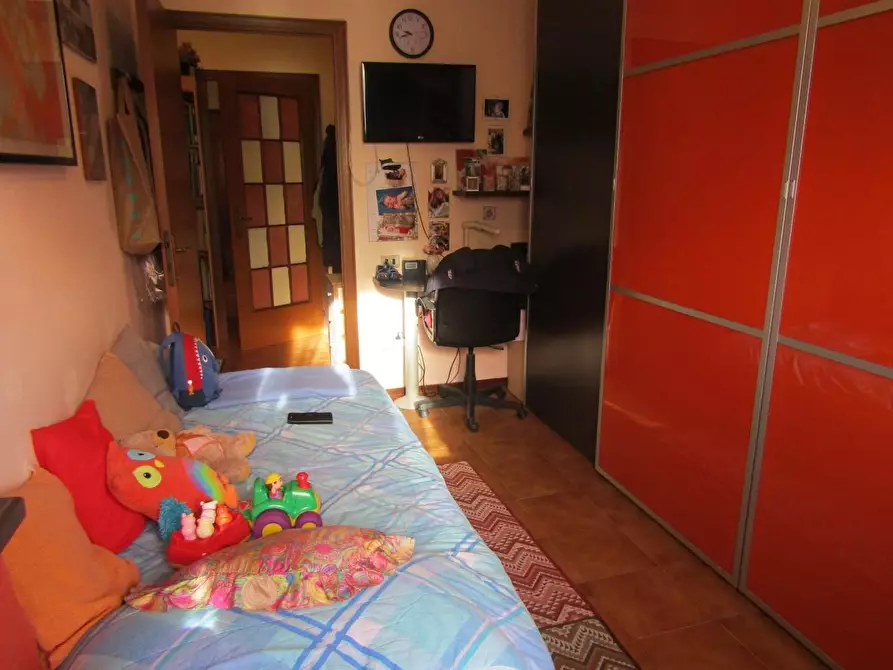 Immagine 7 di Appartamento in vendita  a Massa