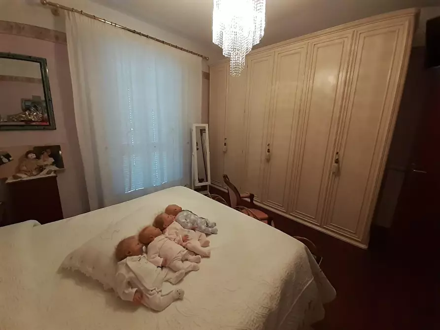 Immagine 15 di Casa semindipendente in vendita  a Ortonovo