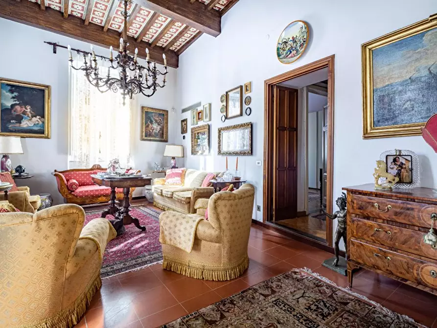 Immagine 7 di Appartamento in vendita  a Pisa