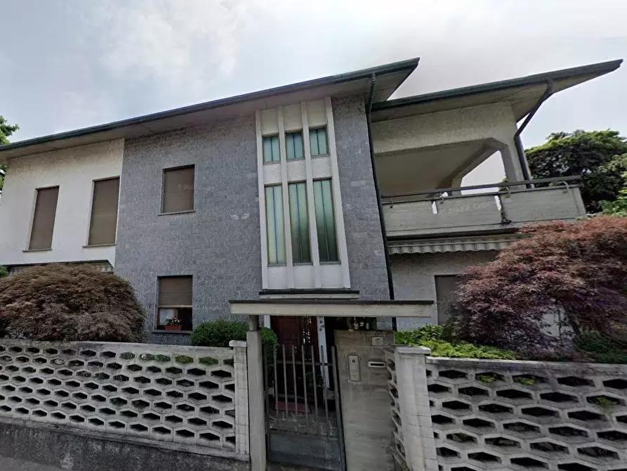 Immagine 1 di Appartamento in vendita  a Limbiate