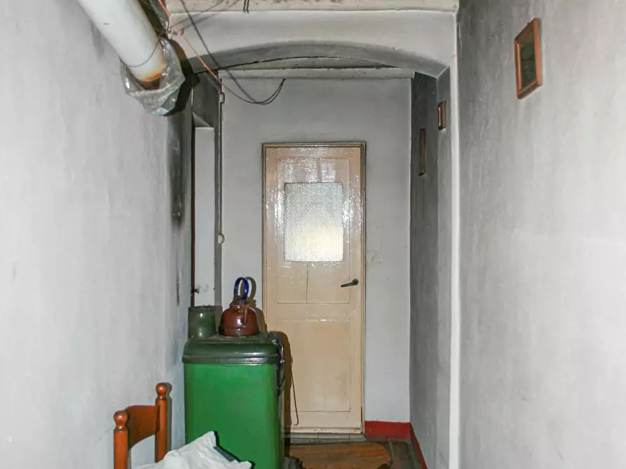 Immagine 24 di Casa colonica in vendita  a Empoli