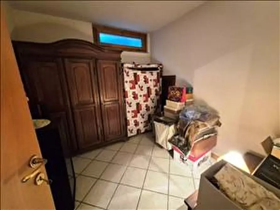 Immagine 4 di Appartamento in vendita  a Siena