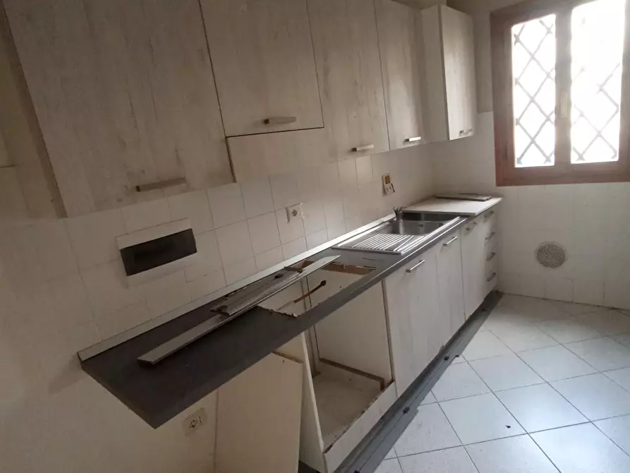 Immagine 12 di Casa bifamiliare in vendita  a San Miniato