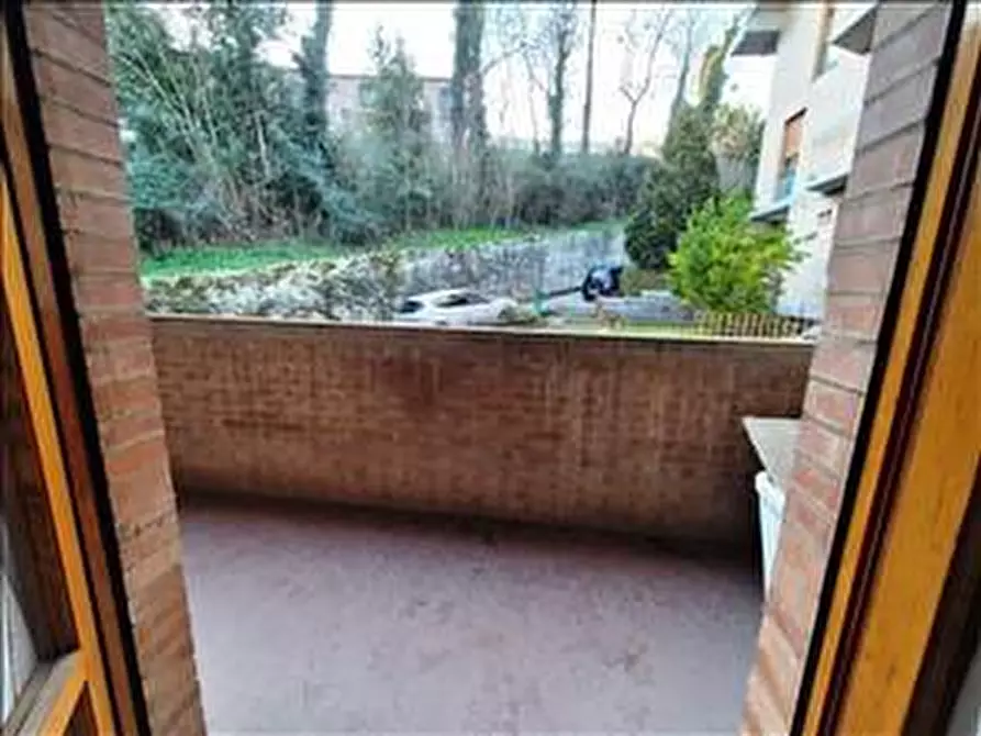 Immagine 7 di Appartamento in vendita  a Siena
