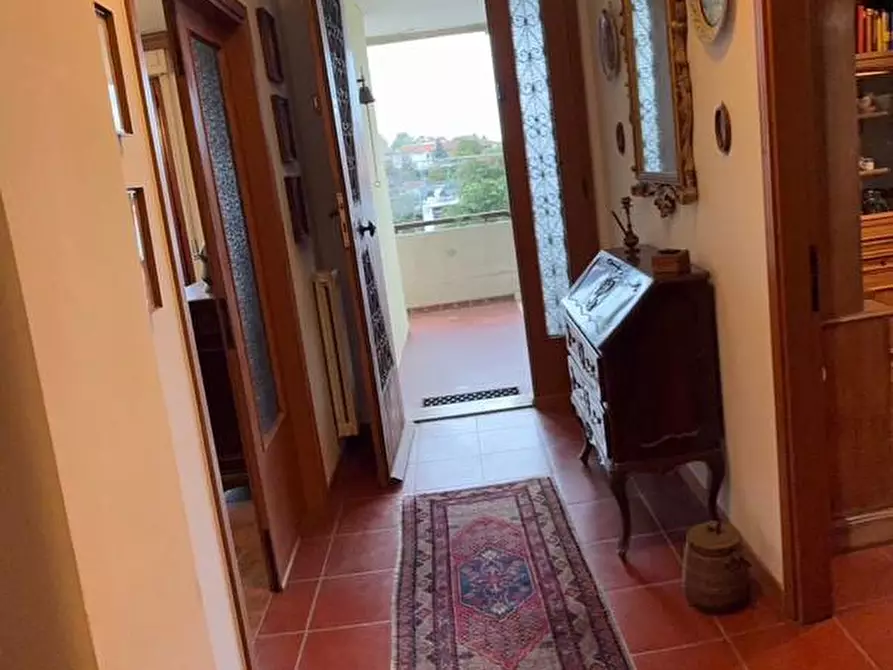 Immagine 11 di Appartamento in vendita  a Pisa