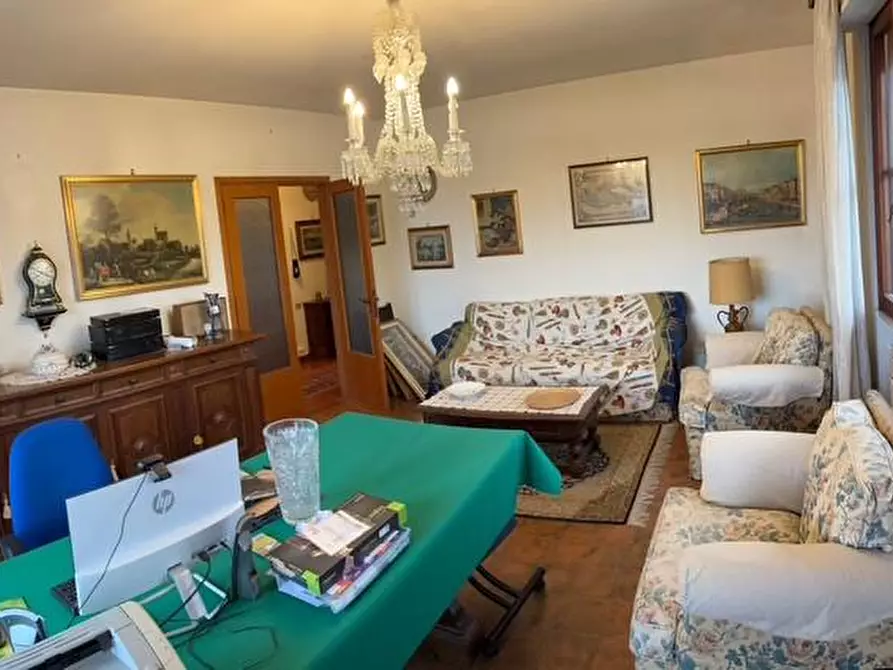 Immagine 3 di Appartamento in vendita  a Pisa