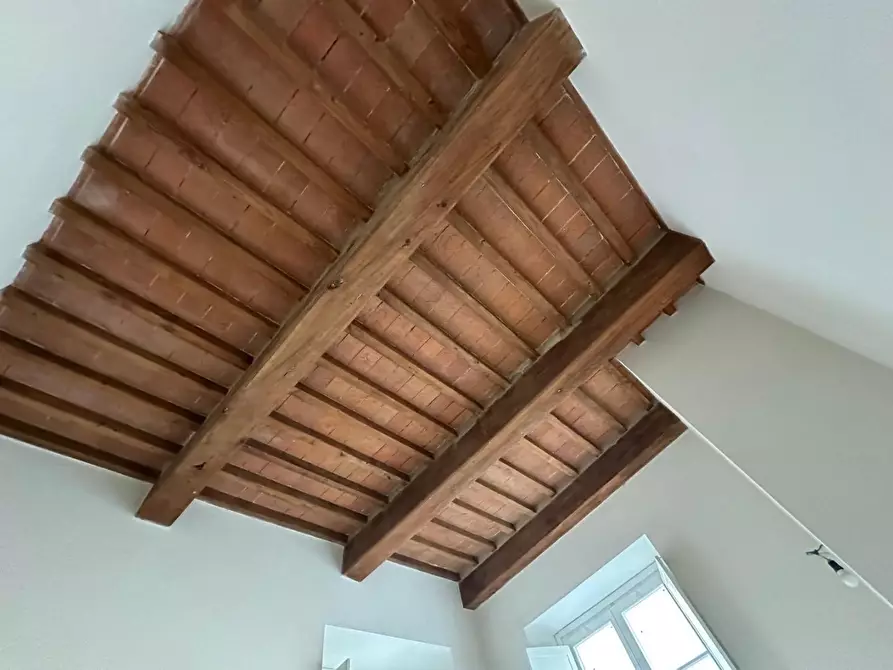 Immagine 14 di Appartamento in vendita  a Pisa