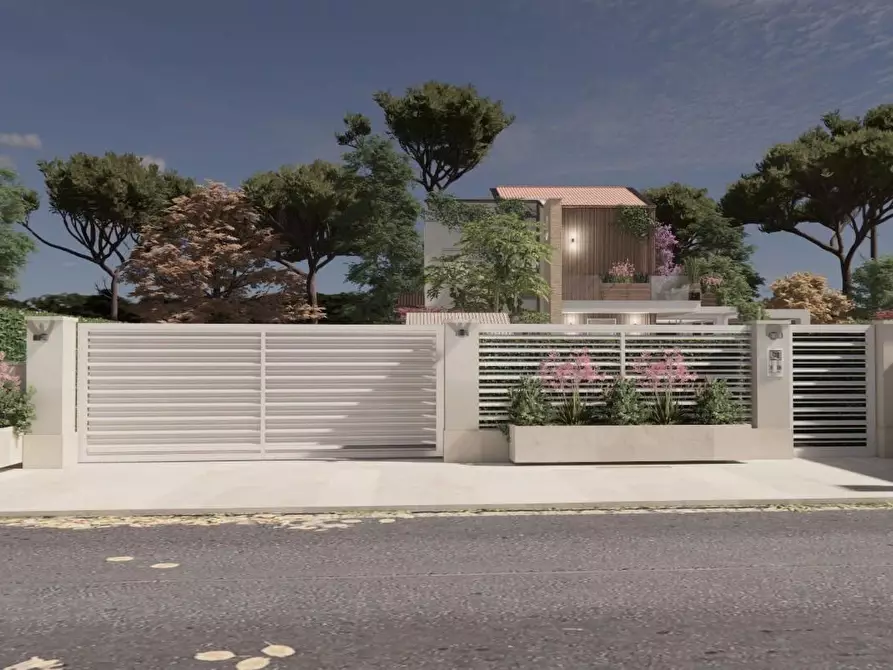 Immagine 8 di Villa in vendita  a Forte Dei Marmi