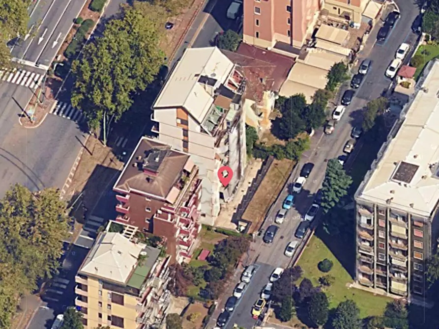 Immagine 15 di Appartamento in vendita  a Milano