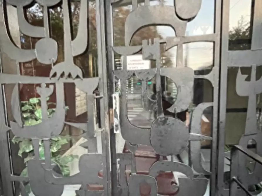 Immagine 14 di Appartamento in vendita  a Milano