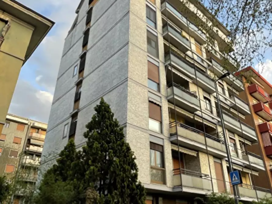 Immagine 2 di Appartamento in vendita  a Milano