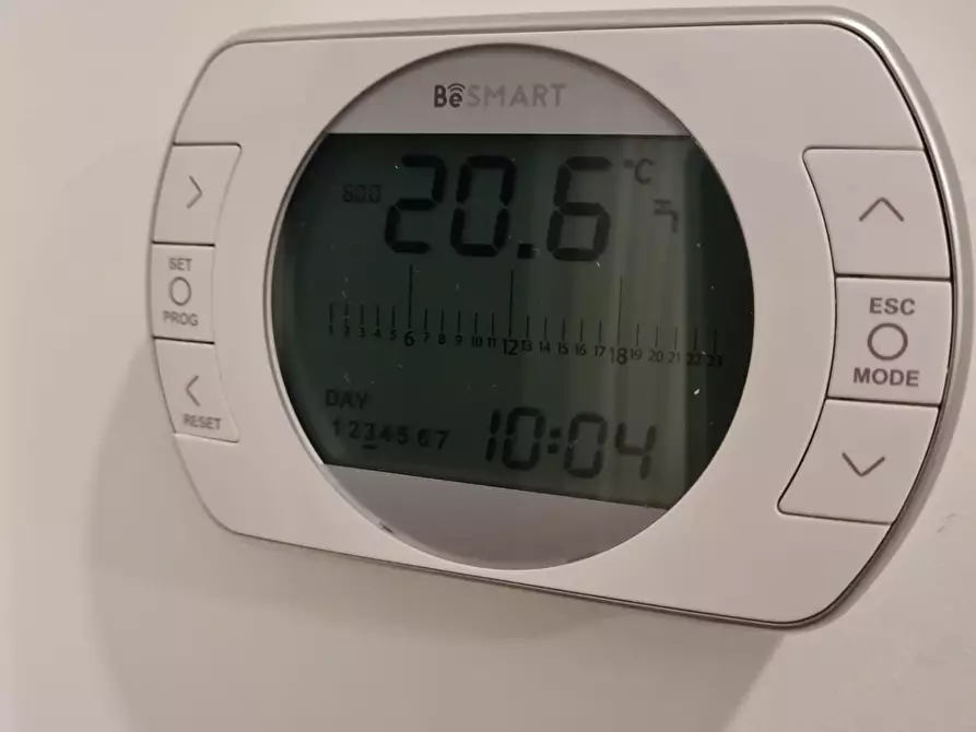 Immagine 15 di Appartamento in affitto  a Lecce