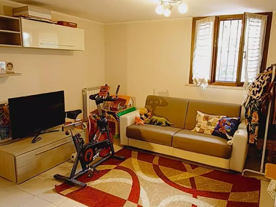 Immagine 25 di Appartamento in vendita  a Santa Croce Sull'arno