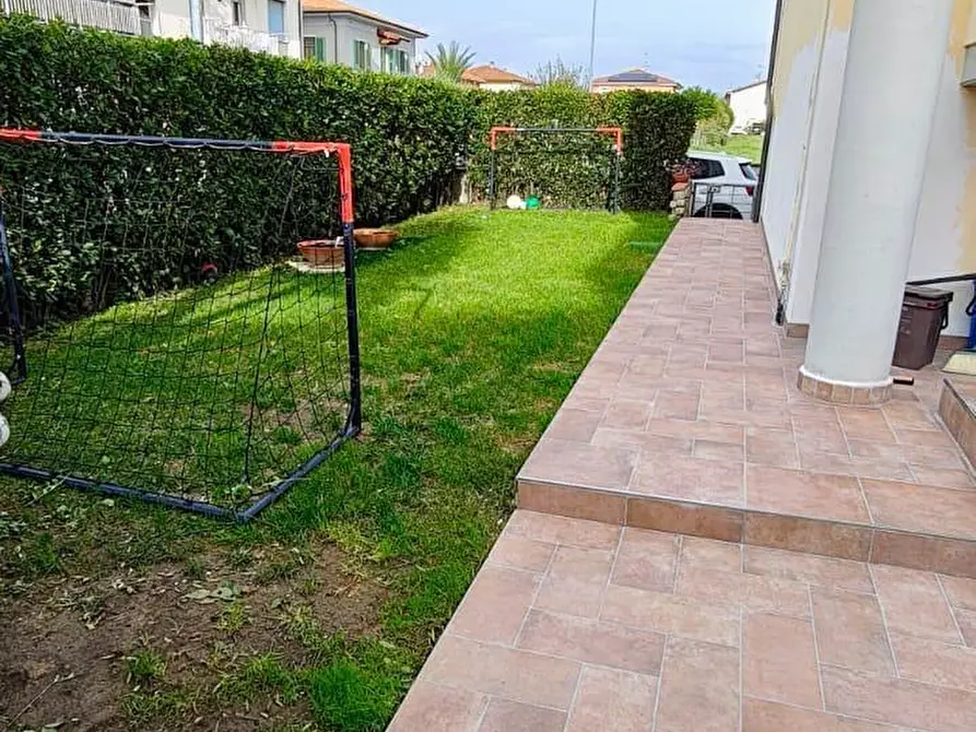 Immagine 6 di Appartamento in vendita  a Santa Croce Sull'arno